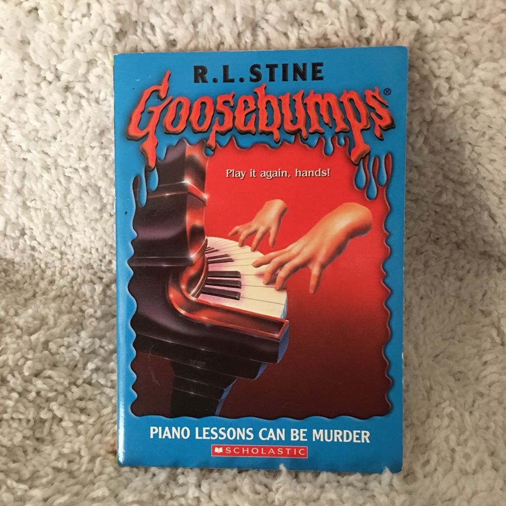 BOOK: Goosebumps 'Piano Lessons Can Be Murder' Book